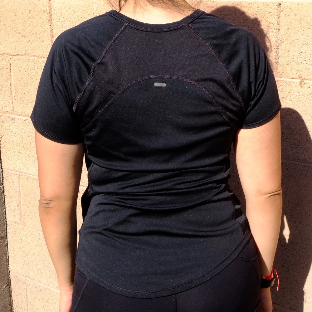 workout top - Picture 2 of 2